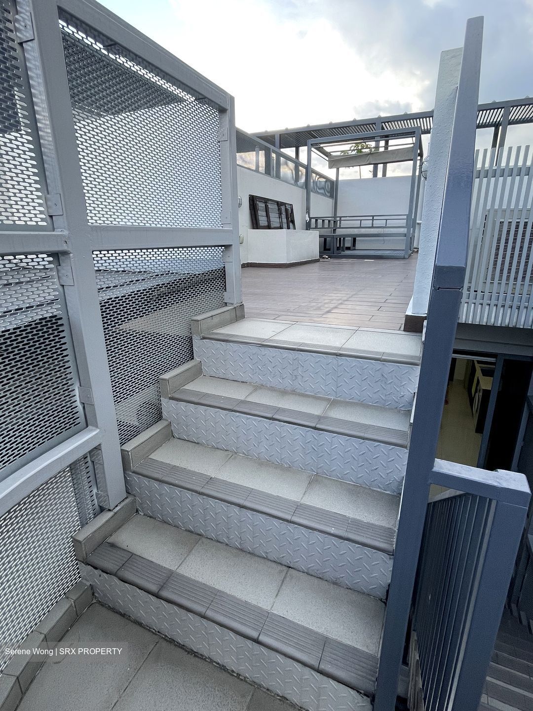 Suites 28 (D14), Apartment #435744411